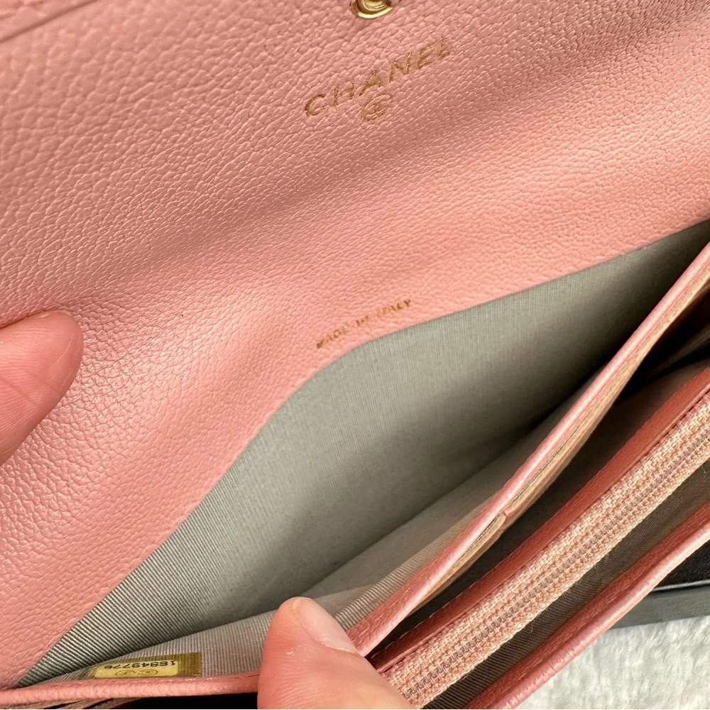 CHANEL WALLET pink leather with Camilla flower and original box BEAUTIFUL WALLET - Picture 9 of 16